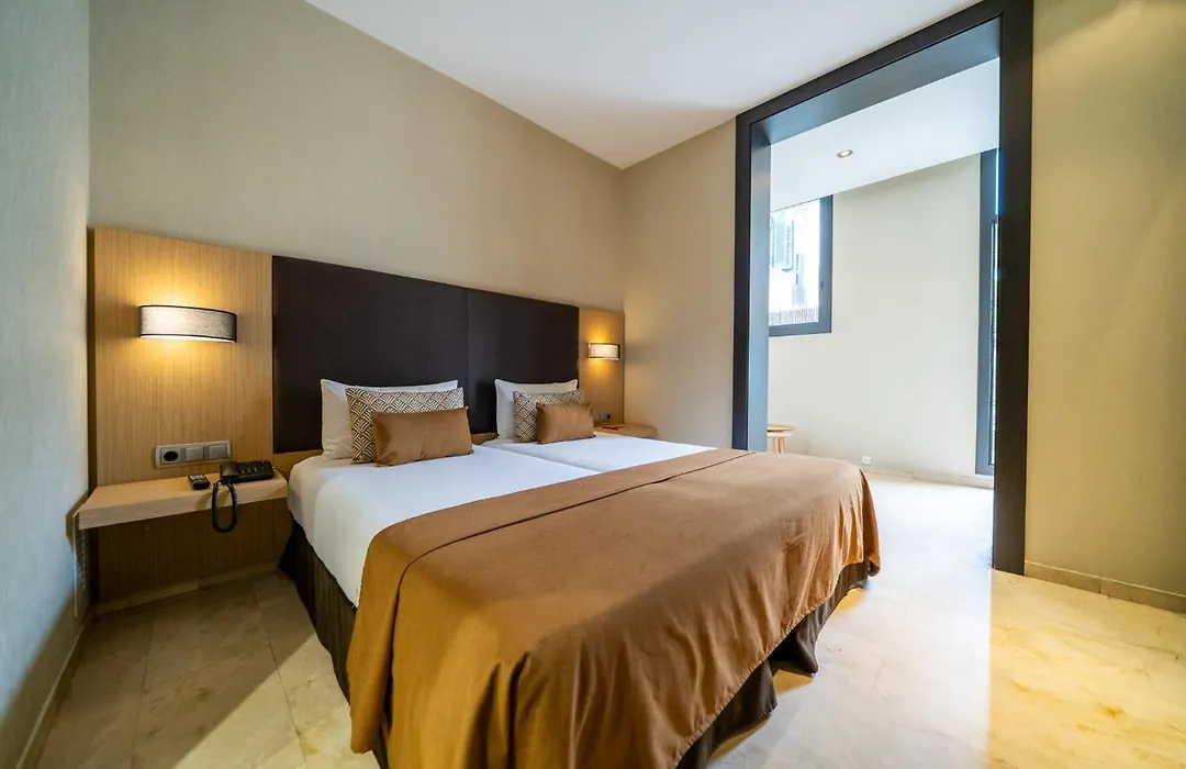 Hotel Constanza-1